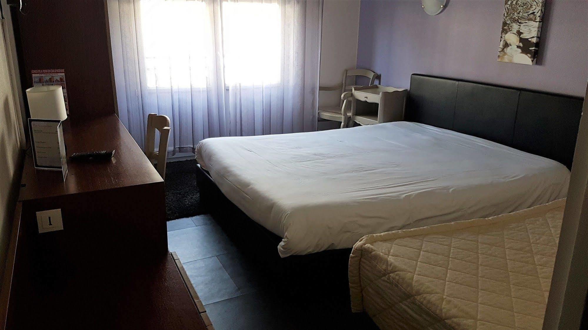 Hotel Le Bretagne Σαιν-Ναζαίρ Εξωτερικό φωτογραφία