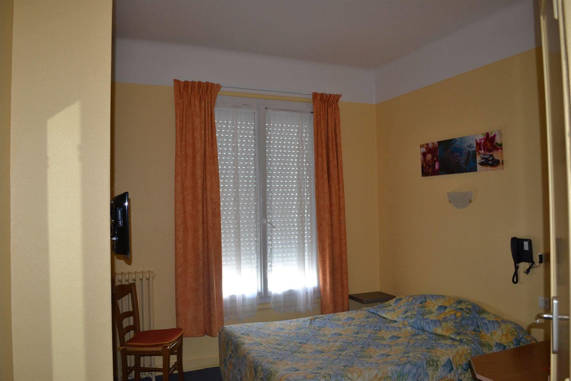 Hotel Le Bretagne Σαιν-Ναζαίρ Εξωτερικό φωτογραφία